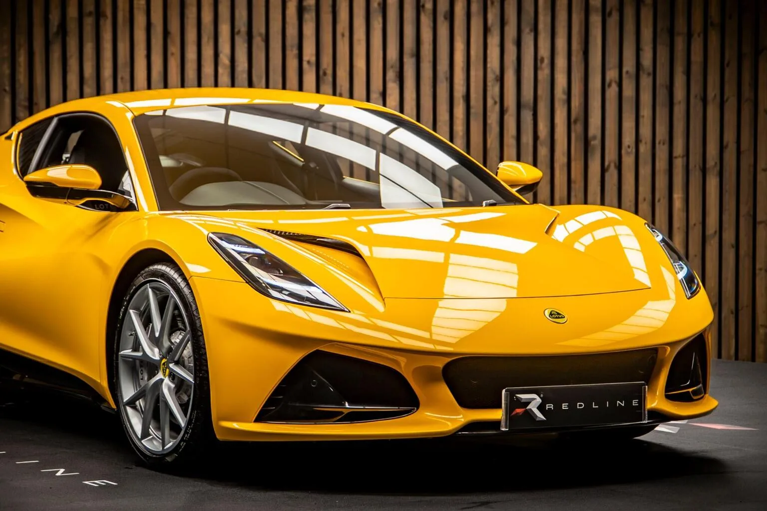 2025 Lotus Emira V6 First Edition, 11/30