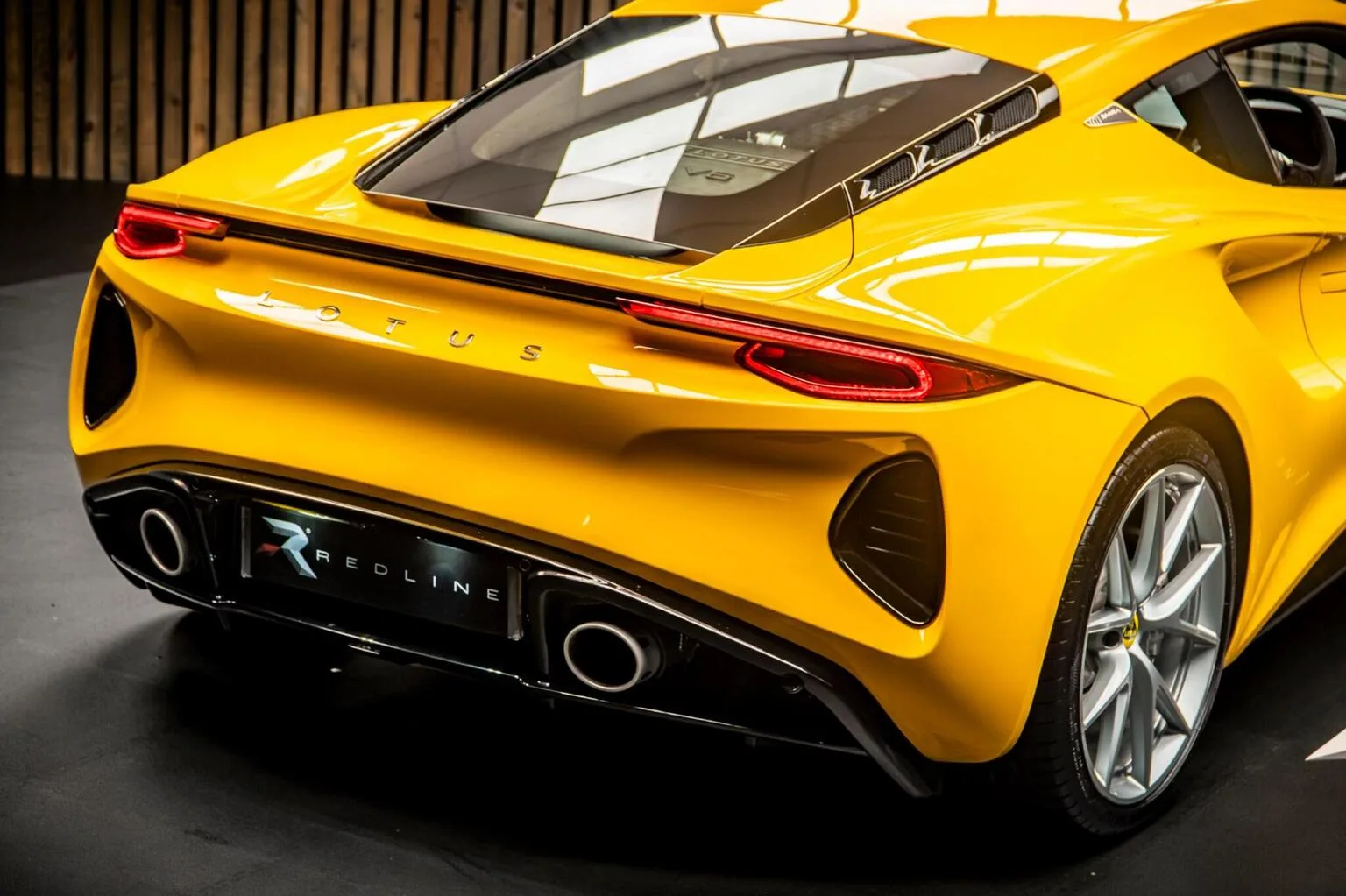 2025 Lotus Emira V6 First Edition, 21/30