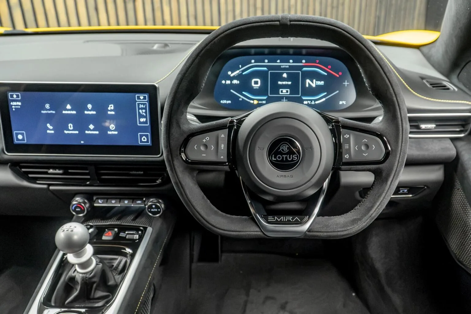 2025 Lotus Emira V6 First Edition, 24/30