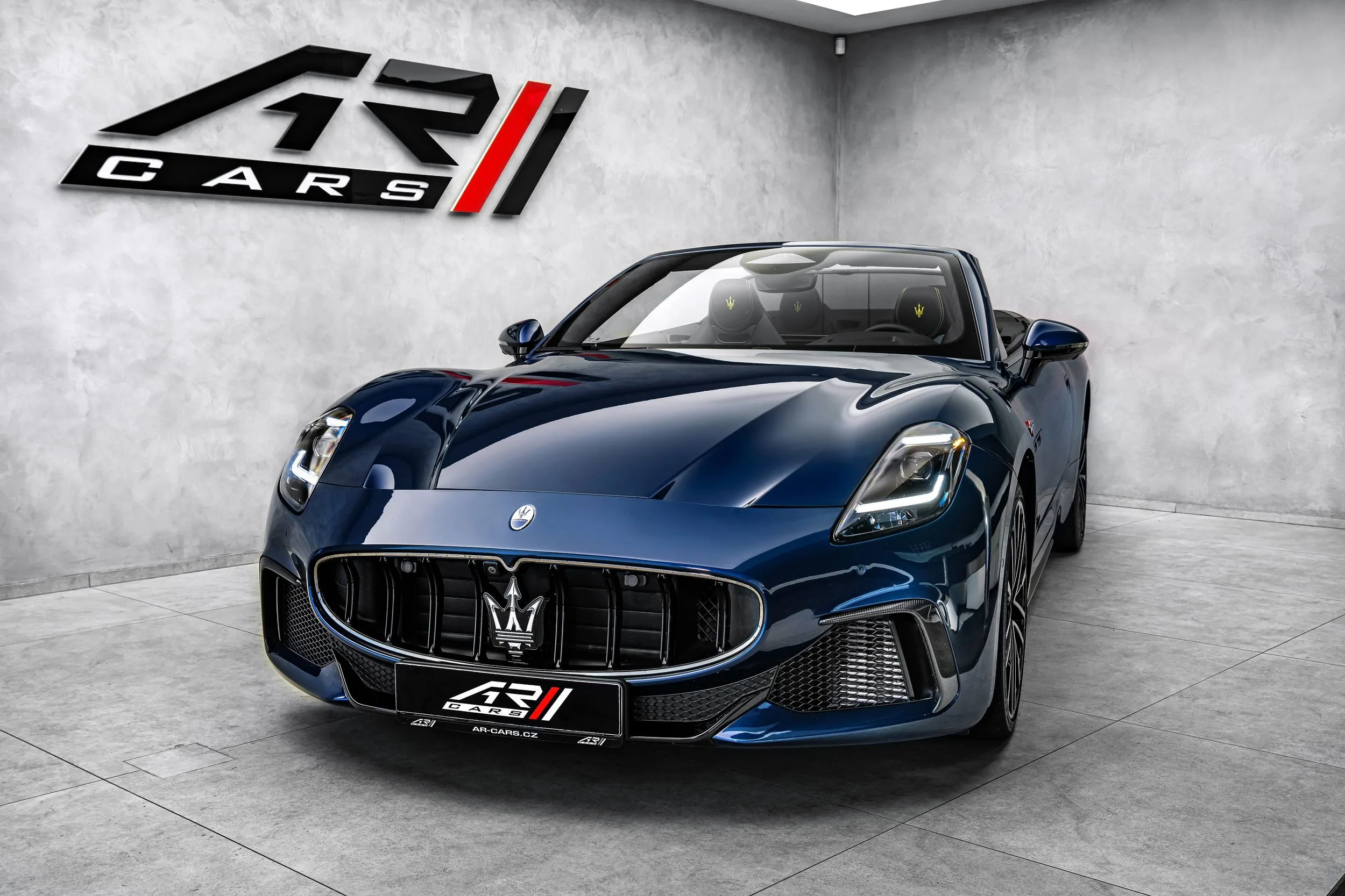 2025 Maserati GranCabrio Trofeo, 3/30