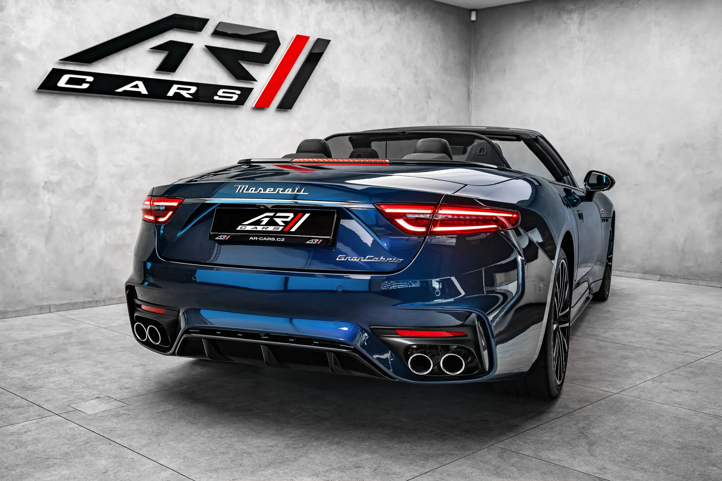 2025 Maserati GranCabrio Trofeo, 7/30