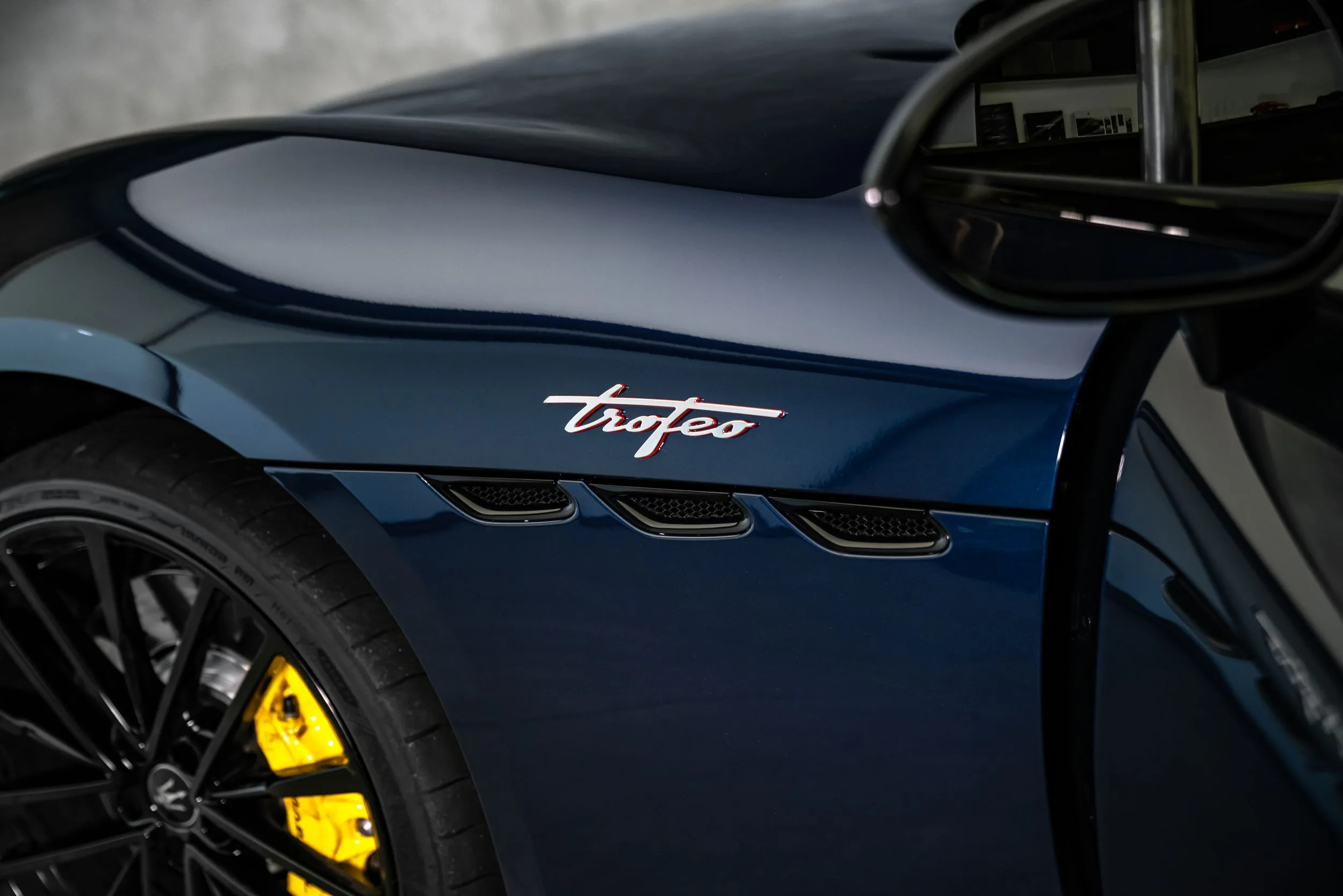 2025 Maserati GranCabrio Trofeo, 10/30