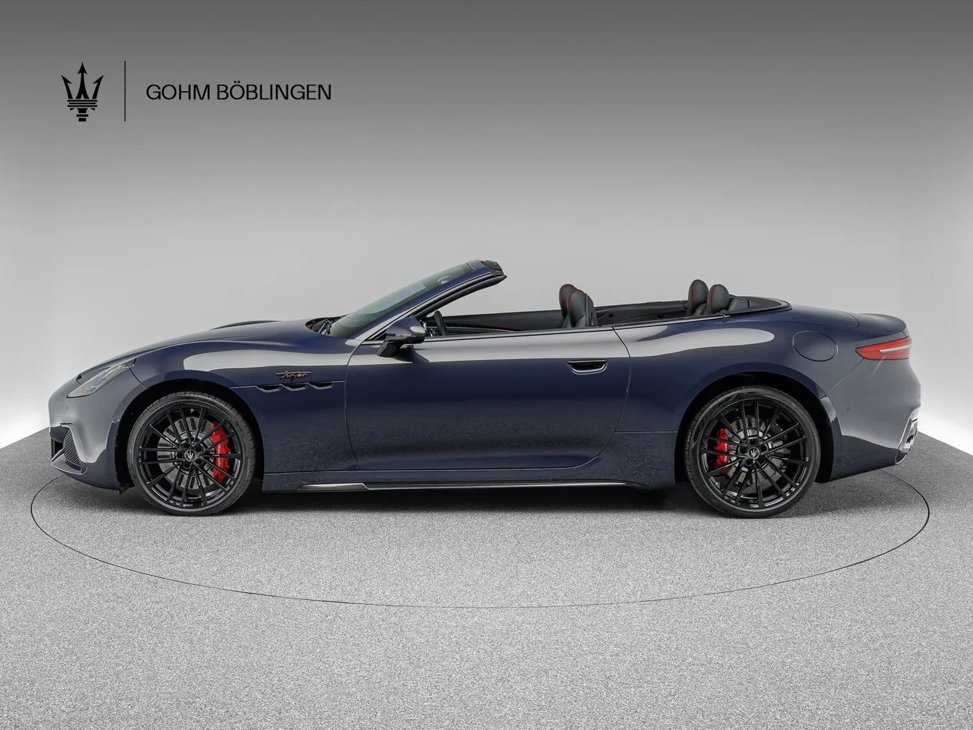 2025 Maserati GranCabrio Trofeo offered by a specialist dealer in Böblingen, Germany, photo 4 of 15