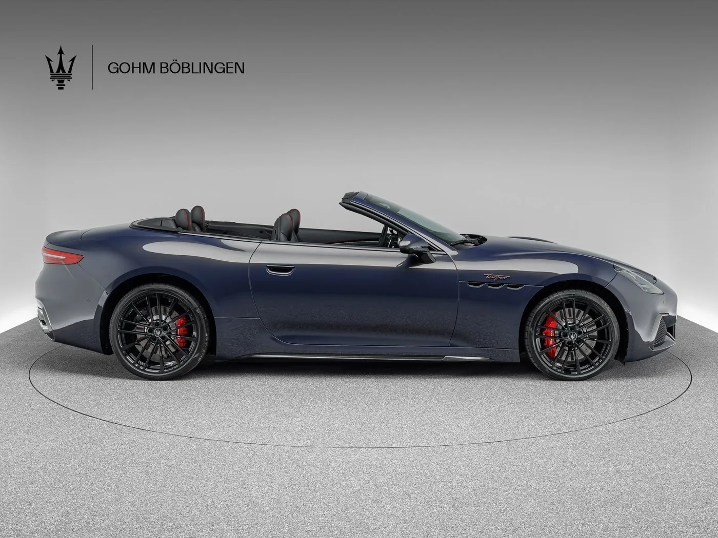 2025 Maserati GranCabrio Trofeo offered by a specialist dealer in Böblingen, Germany, photo 6 of 15