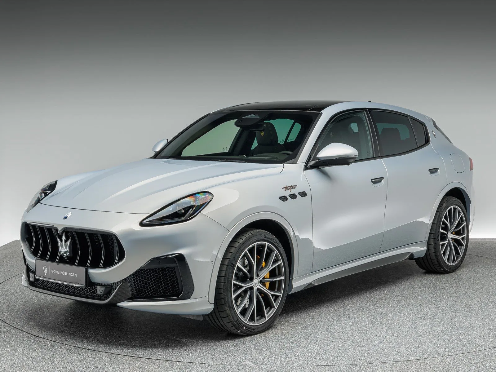 2025 Maserati Grecale Trofeo offered by a specialist dealer in Singen, Germany, main photo