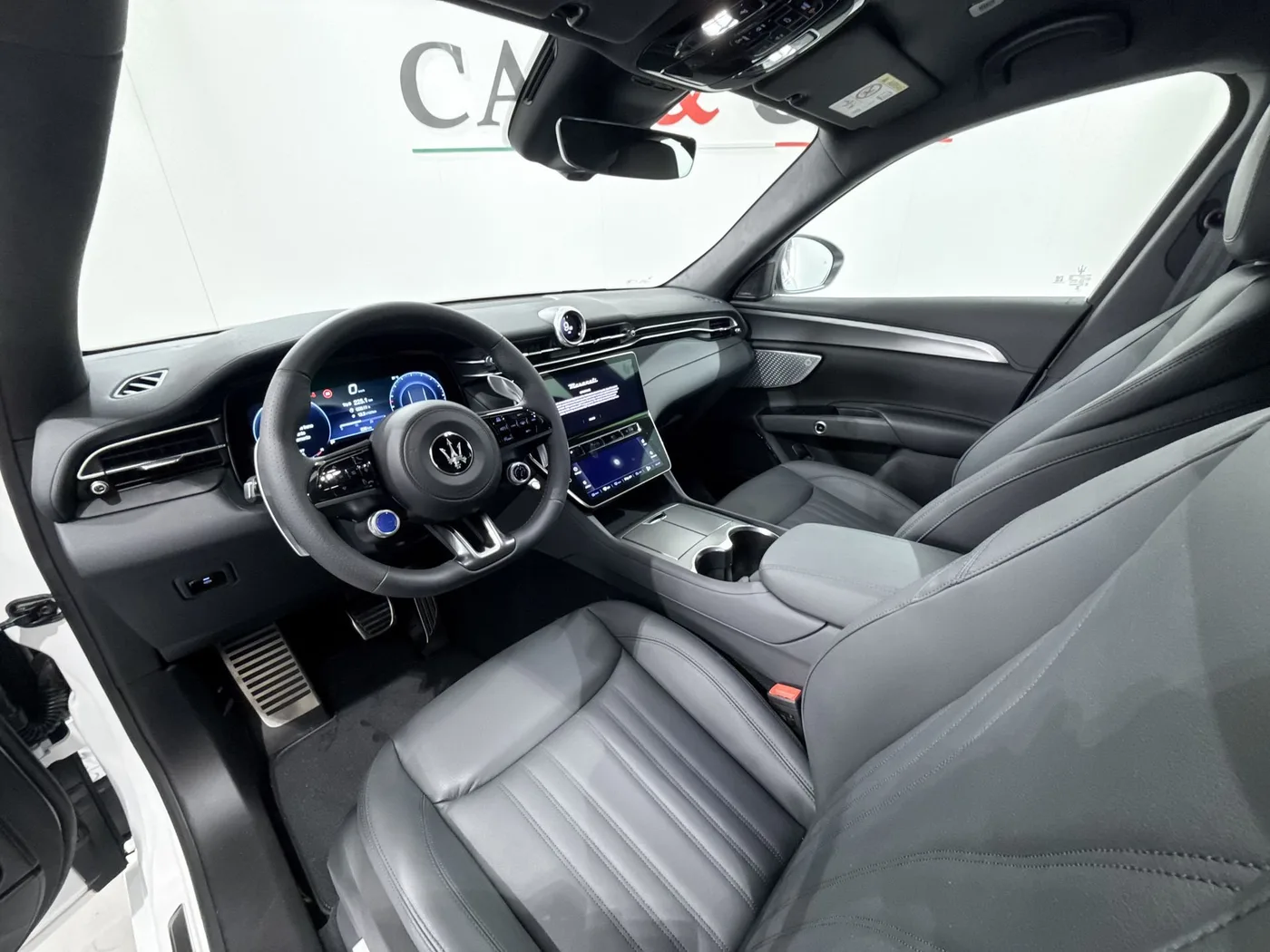 2025 Maserati Grecale GT proposée par un spécialiste de la supercar à Zibido San Giacomo, Italie, photo 12 sur 20