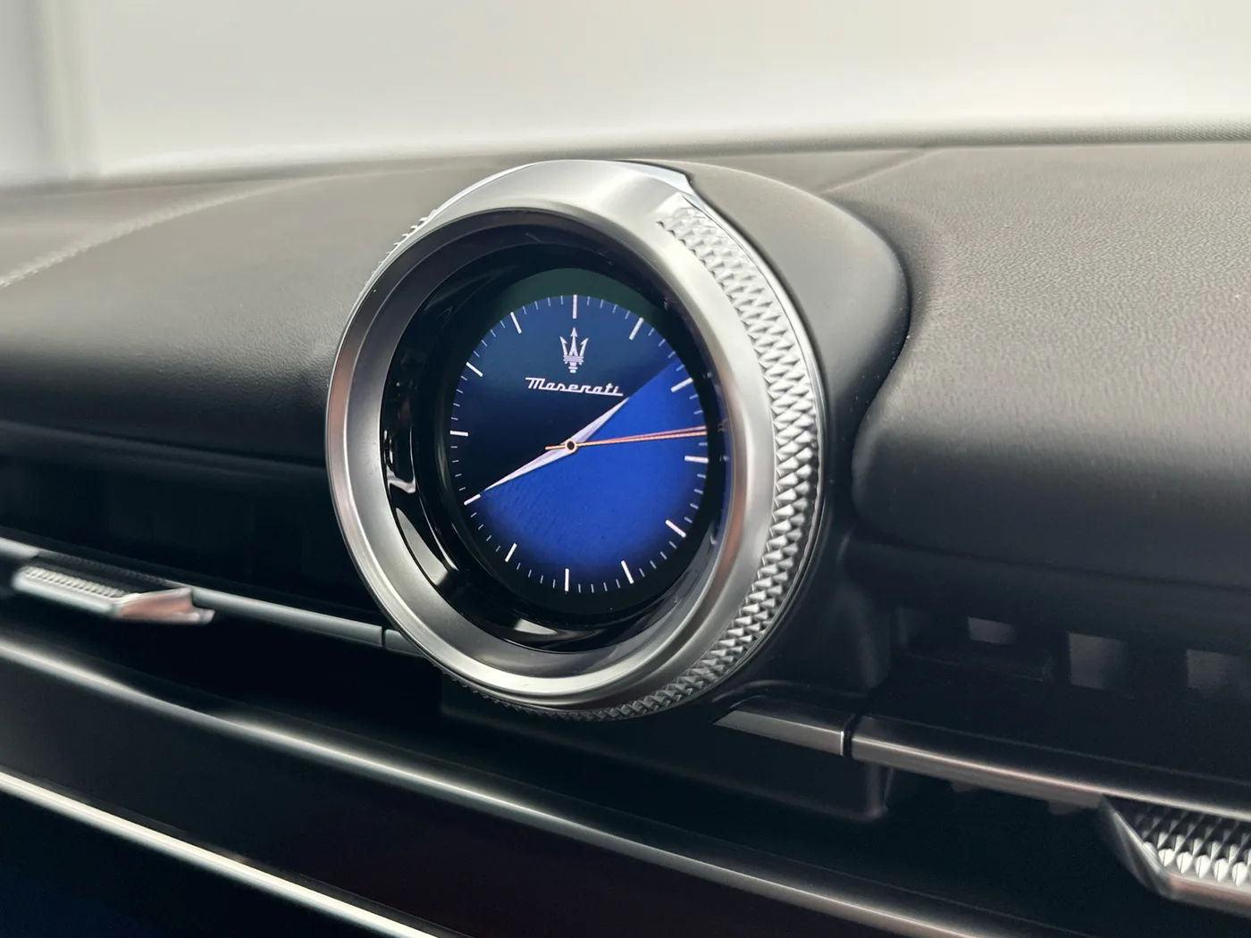 2025 Maserati Grecale Modena angeboten von einer Vertragshändlergruppe in Hatfield, Vereinigtes Königreich, Foto 24 von 25