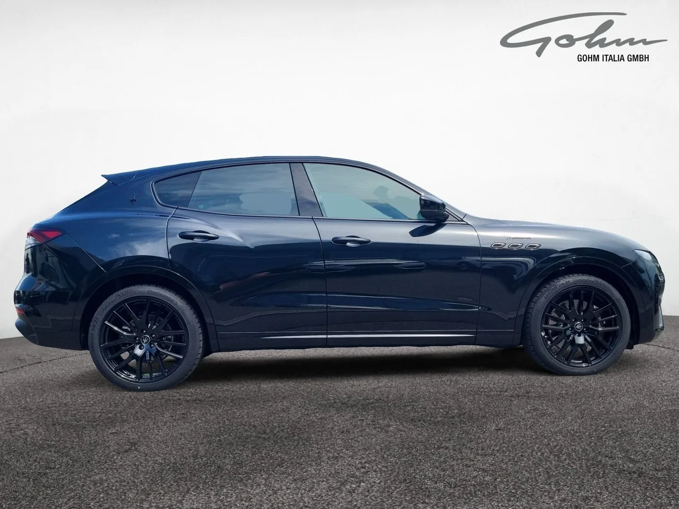 2025 Maserati Levante Modena proposée par un concessionnaire spécialisé à Singen, Allemagne, photo 12 sur 15