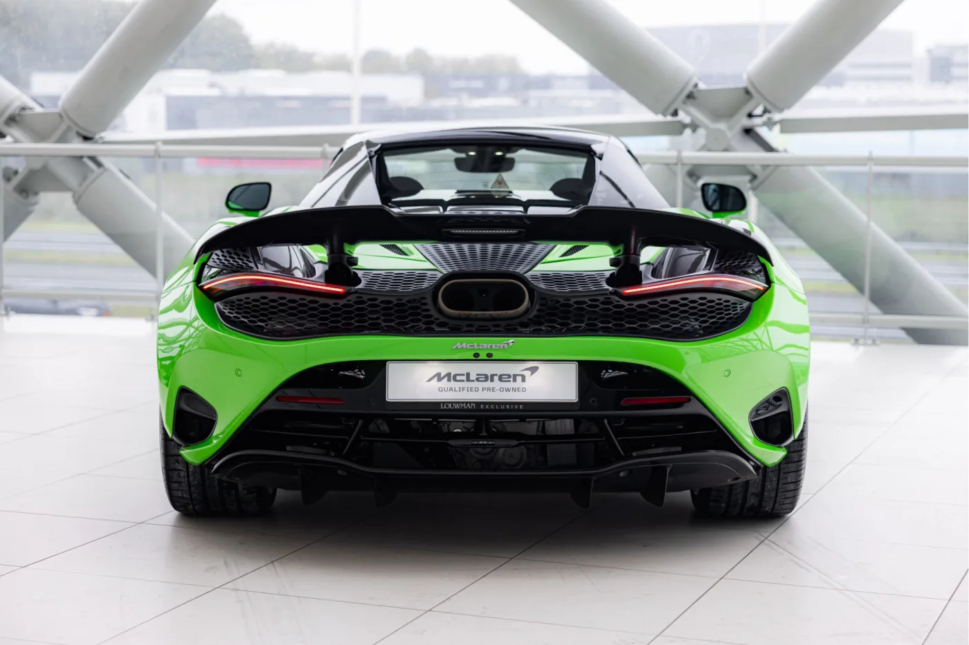 2025 McLaren 750S Spider offered by an official McLaren and Morgan dealer in Utrecht, Netherlands, photo 12 of 25
