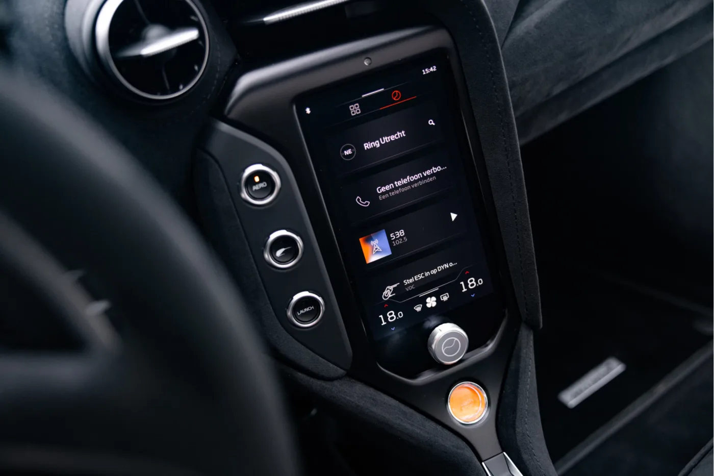 2025 McLaren 750S Spider offered by an official McLaren and Morgan dealer in Utrecht, Netherlands, photo 22 of 25