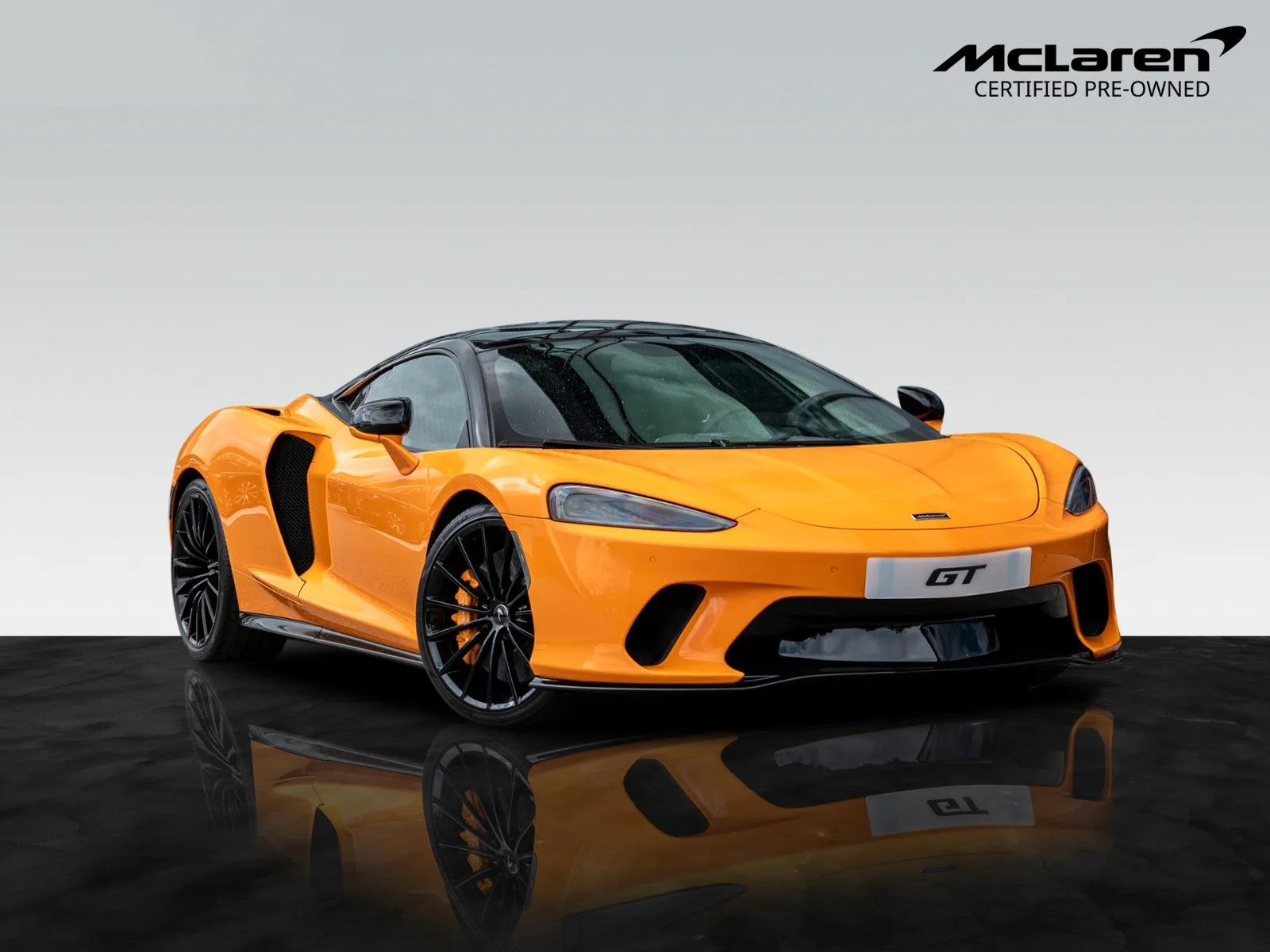 2025 McLaren GT proposée par un concessionnaire agréé à Frankfurt, Allemagne, photo principale