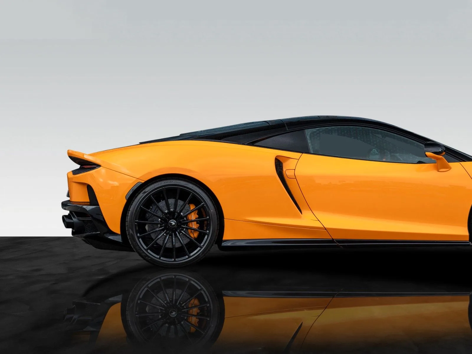 2025 McLaren GT, 17/26