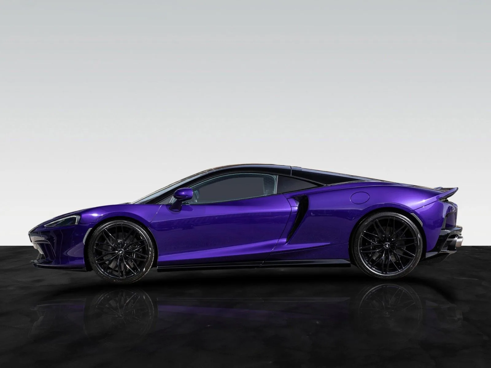 2025 McLaren GT, 9/30