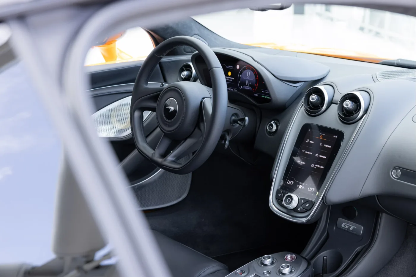 2025 McLaren GT proposée par un concessionnaire agréé McLaren et Morgan à Utrecht, Pays-Bas, photo 5 sur 25