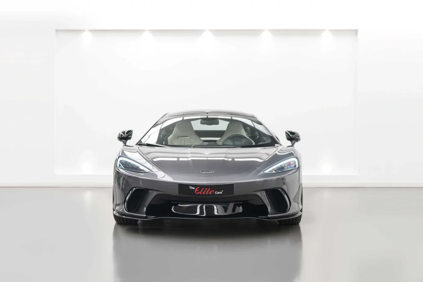 2025 McLaren GTS angeboten von einem Fachhändler in Dubai, Vereinigte Arabische Emirate, Foto 6 von 10