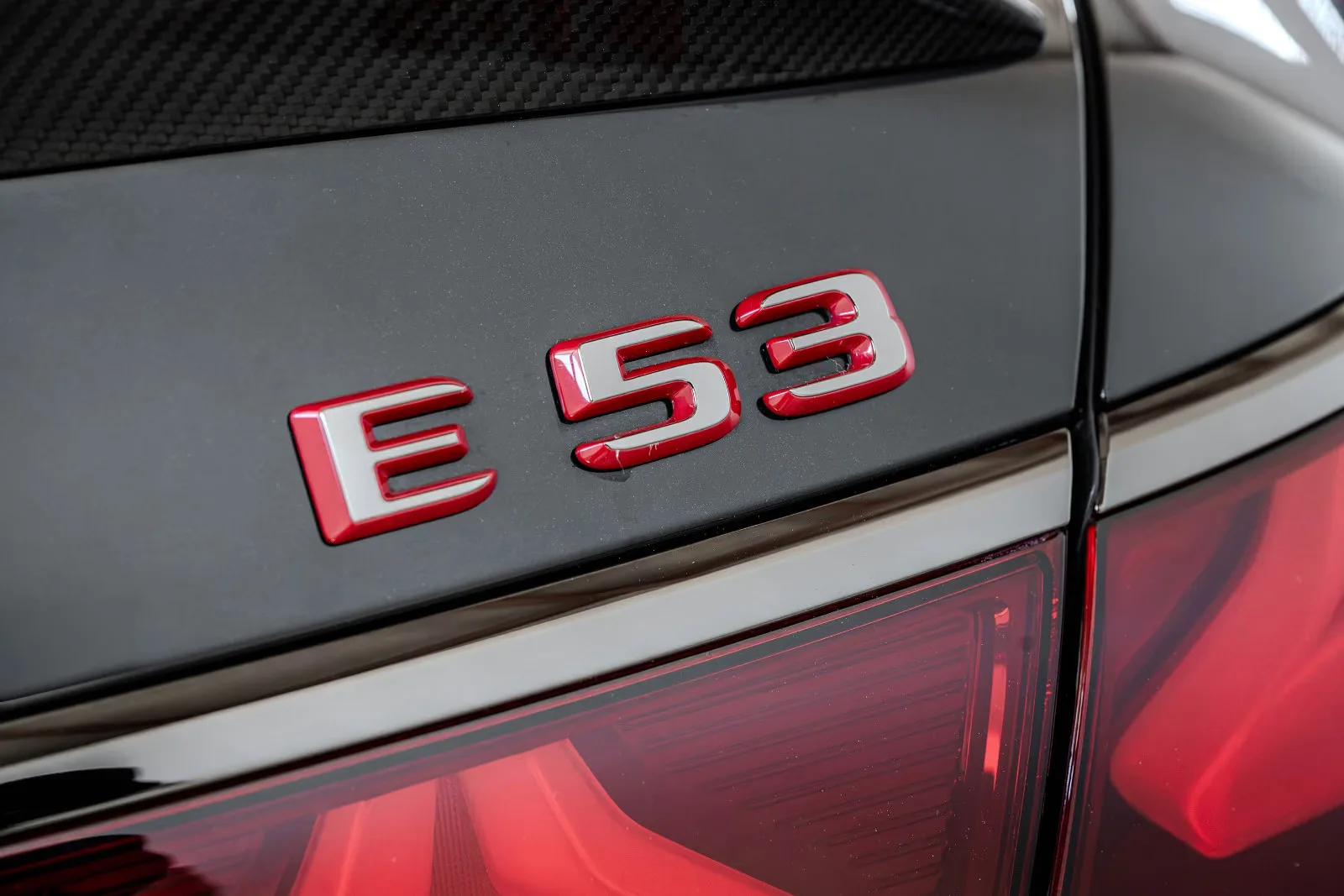 2025 Mercedes-AMG E 53 Hybrid 4MATIC+, 15/30