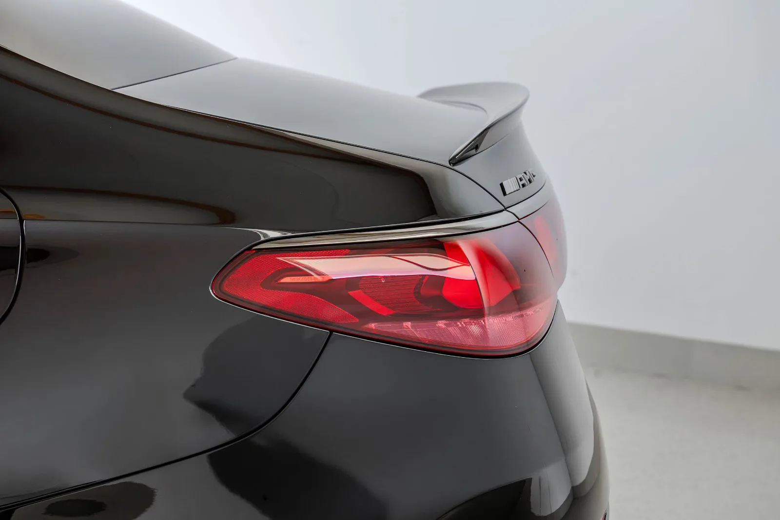 2025 Mercedes-AMG E 53 Hybrid 4MATIC+, 17/30