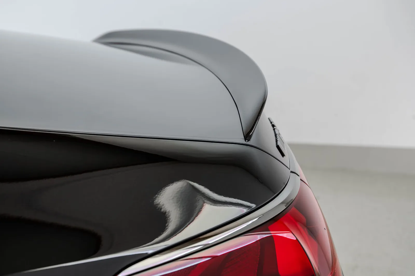 2025 Mercedes-AMG E 53 Hybrid 4MATIC+, 18/30