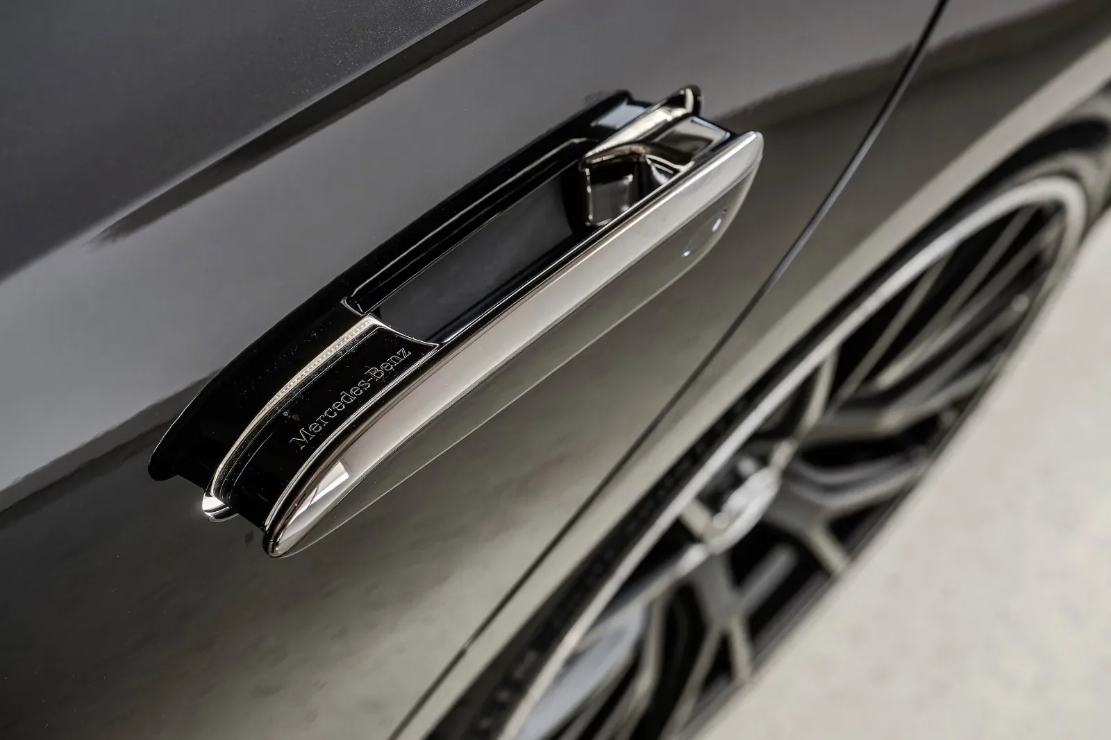 2025 Mercedes-AMG E 53 Hybrid 4MATIC+, 21/30