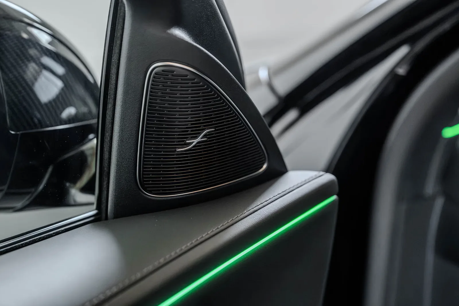 2025 Mercedes-AMG E 53 Hybrid 4MATIC+, 27/30