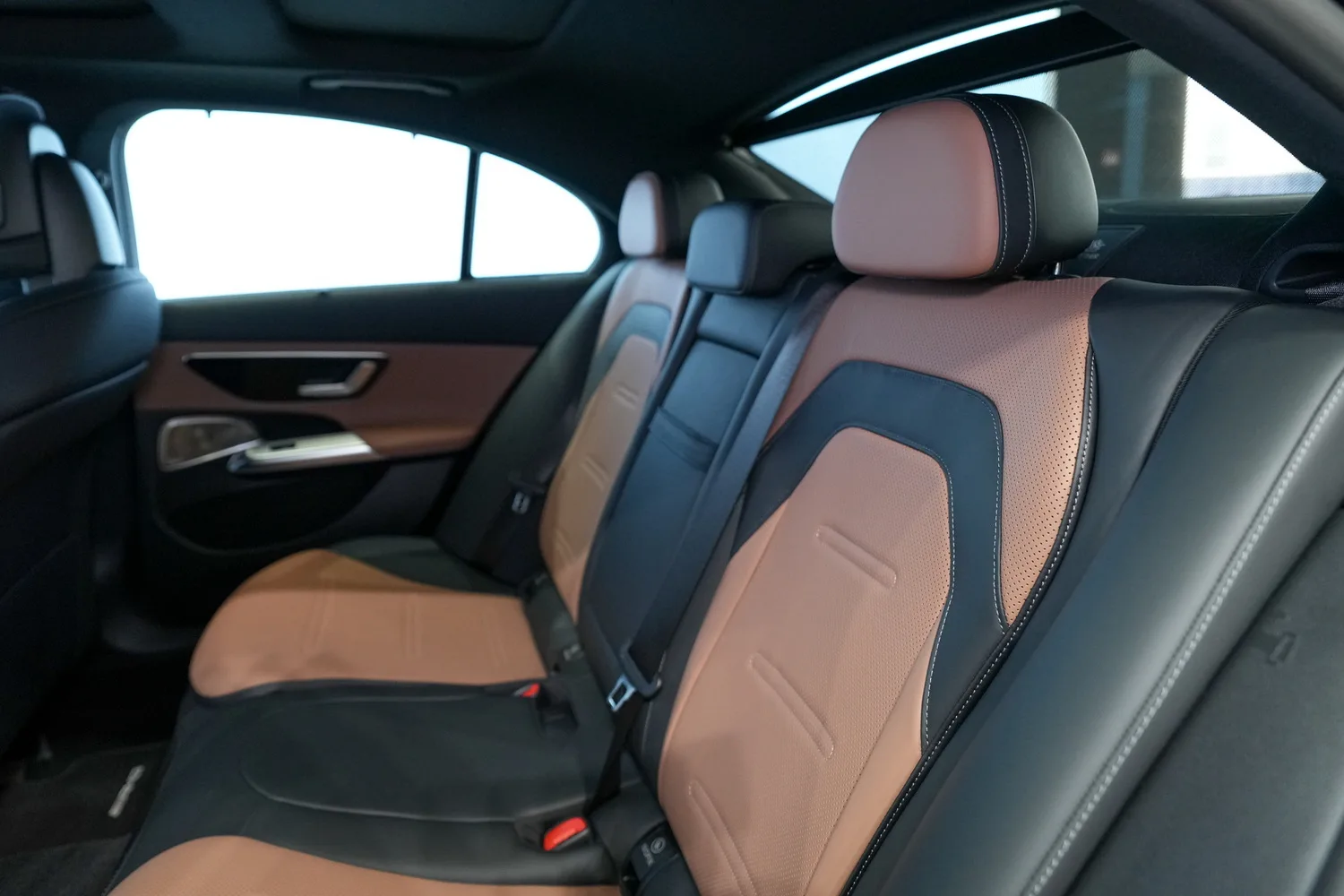 2025 Mercedes-AMG E 53 Hybrid 4MATIC+, 6/17