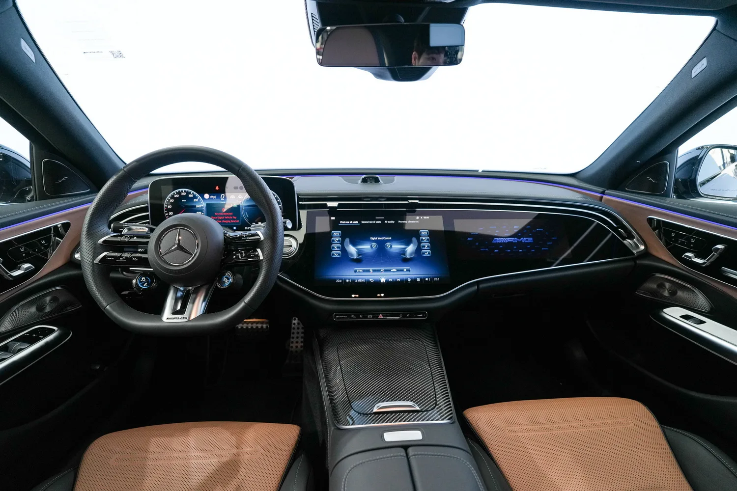 2025 Mercedes-AMG E 53 Hybrid 4MATIC+, 10/17