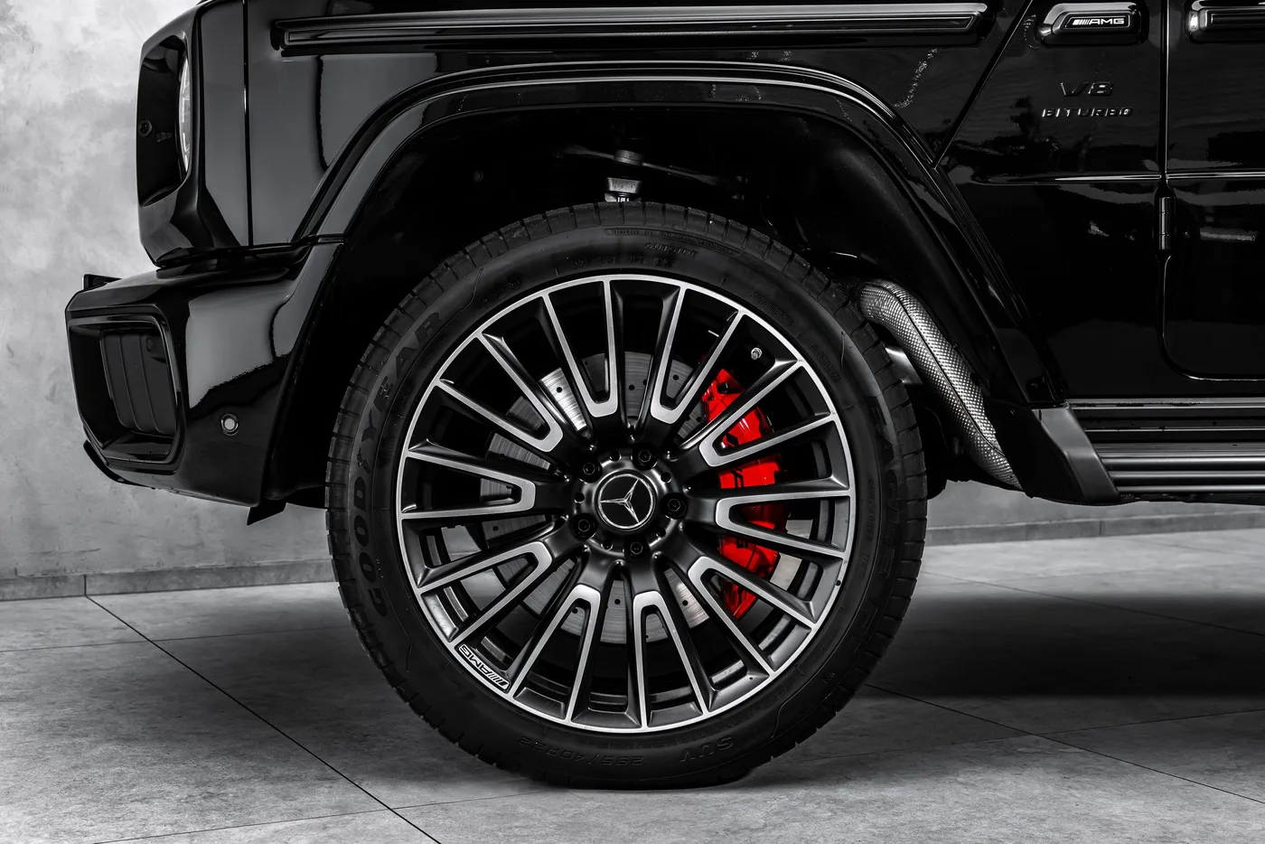 2025 Mercedes-AMG G 63 offered by a specialist dealer in Ostrava, Czechia, photo 2 of 15