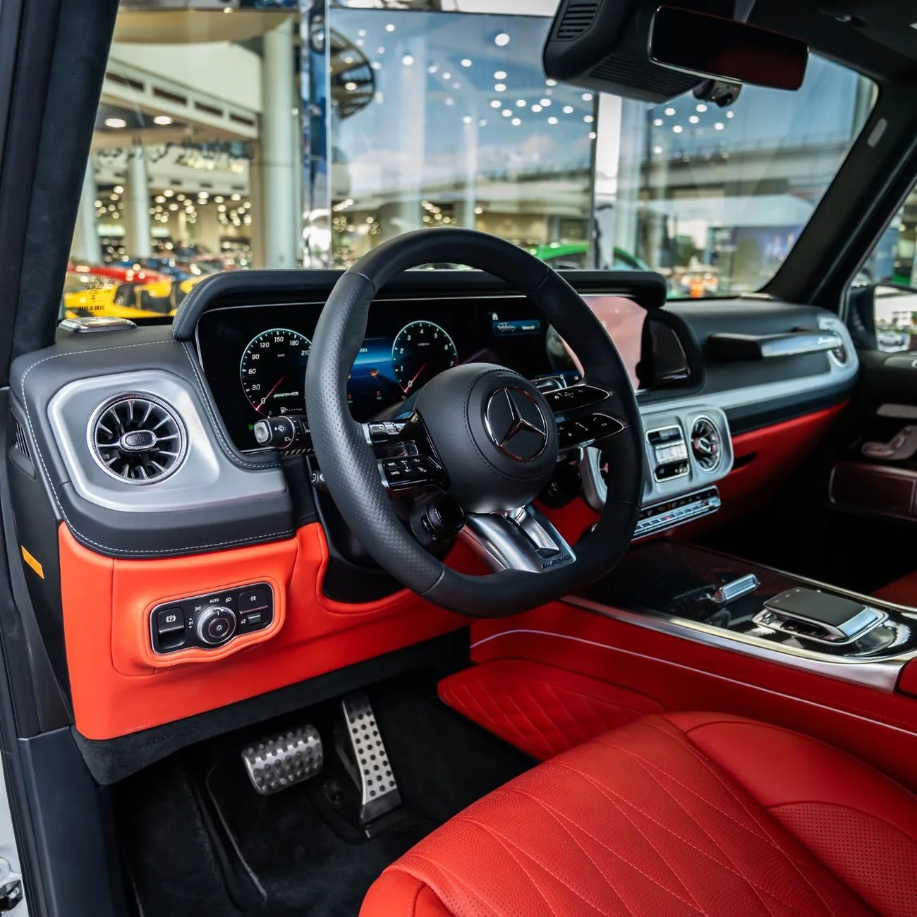 2025 Mercedes-AMG G 63 offered by a specialist dealer in Dubai, United Arab Emirates, photo 7 of 17
