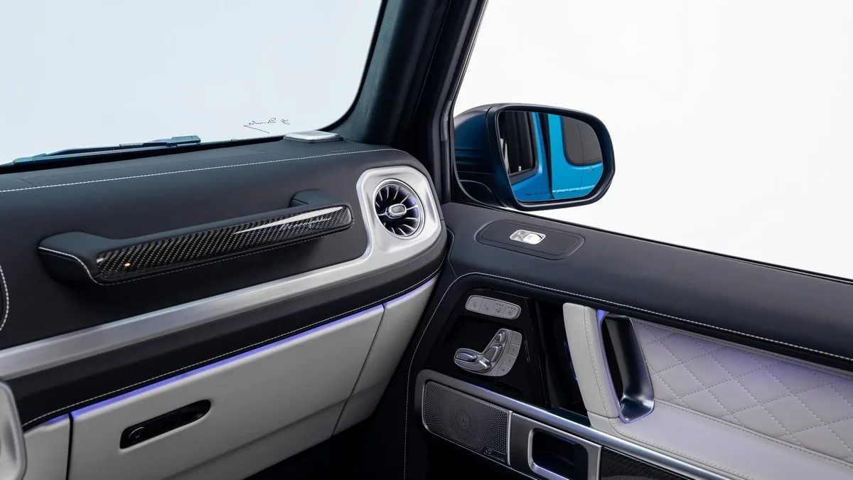 2025 Mercedes-AMG G 63 offered by a specialist dealer in Dubai, United Arab Emirates, photo 18 of 25