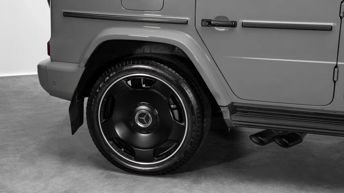 2025 Mercedes-AMG G 63 offered by a specialist dealer in Dubai, United Arab Emirates, photo 24 of 25
