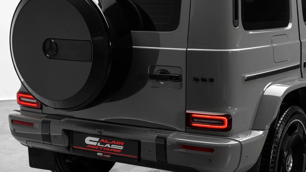 2025 Mercedes-AMG G 63 offered by a specialist dealer in Dubai, United Arab Emirates, photo 25 of 25