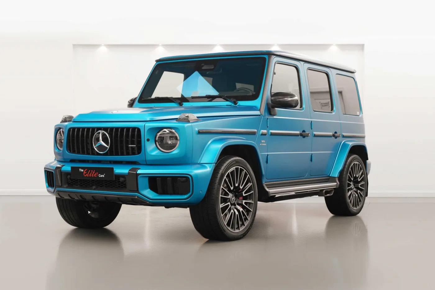 2025 Mercedes-AMG G 63 offered by a specialist dealer in Dubai, United Arab Emirates, photo 8 of 10