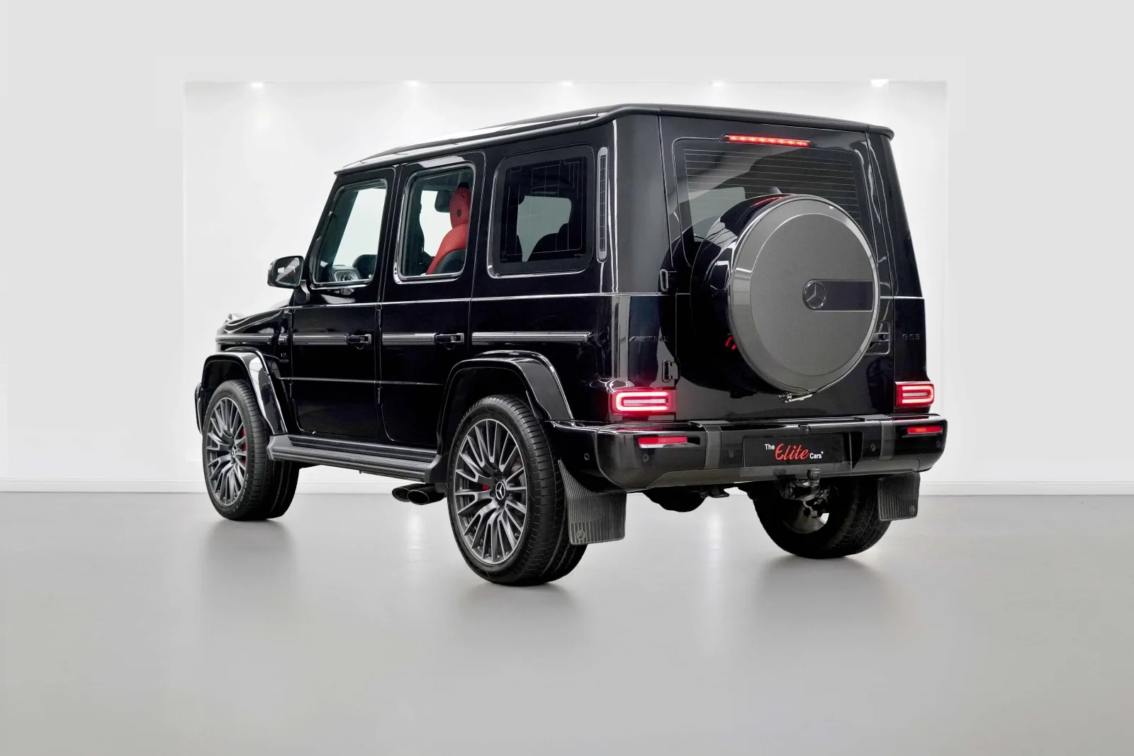 2025 Mercedes-AMG G 63 Double Night Package, 4/16
