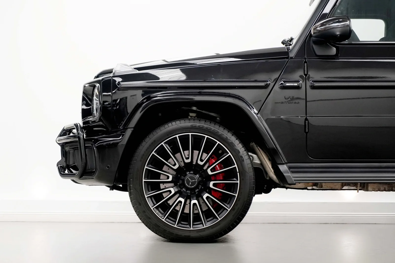 2025 Mercedes-AMG G 63 Double Night Package, 6/16