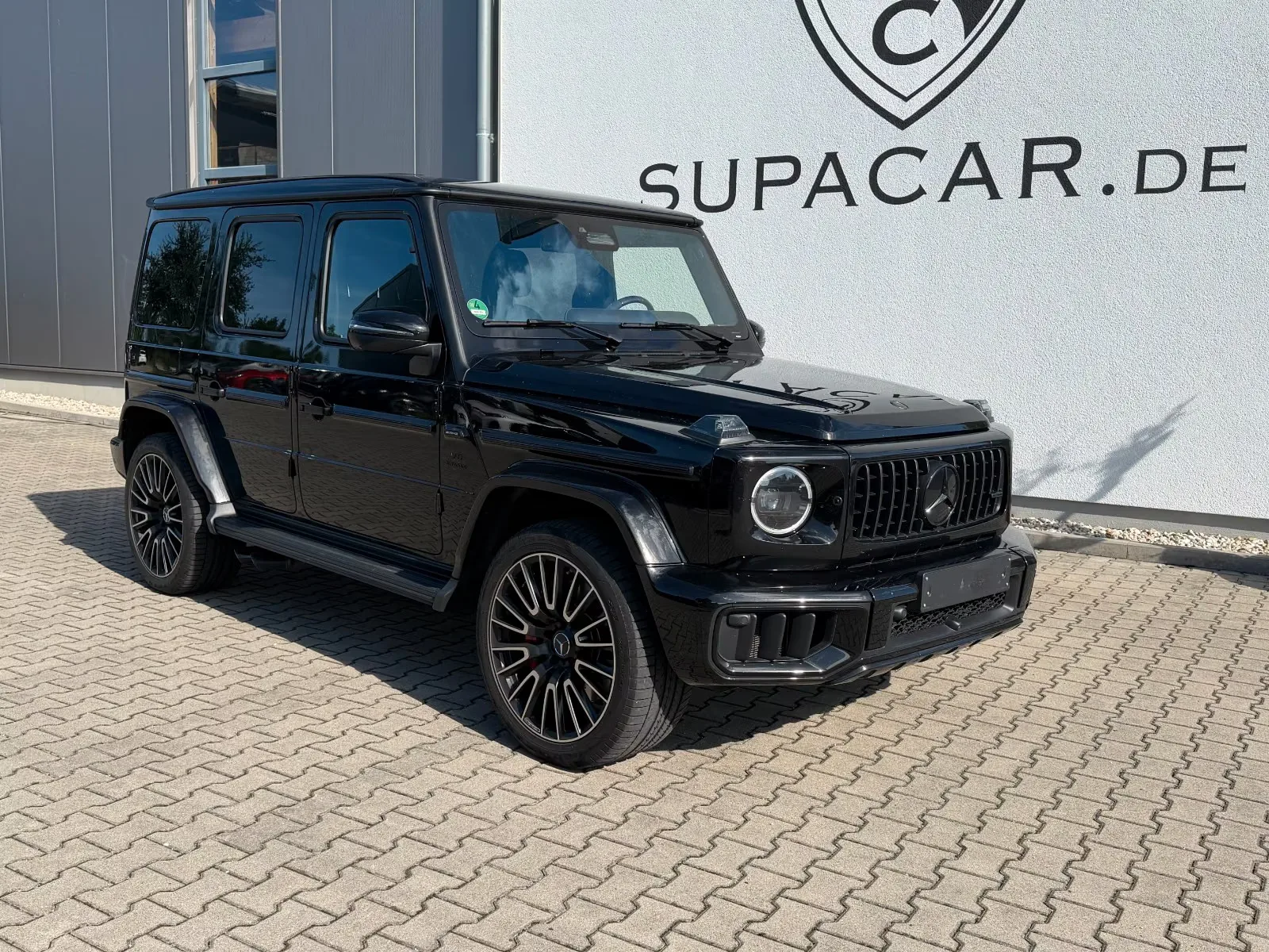 2025 Mercedes-AMG G 63, 3/28