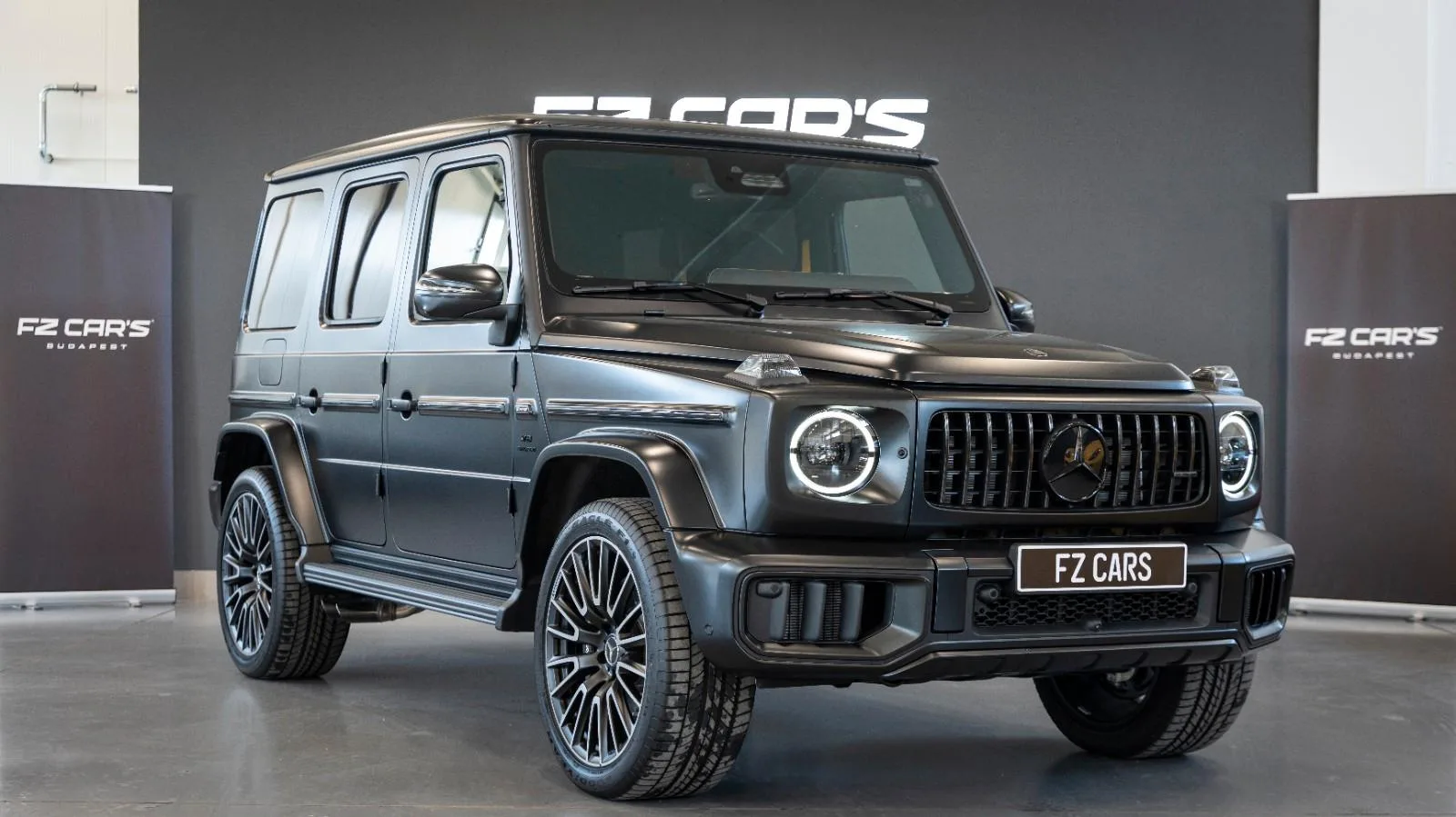 2025 Mercedes-AMG G 63, 2/14