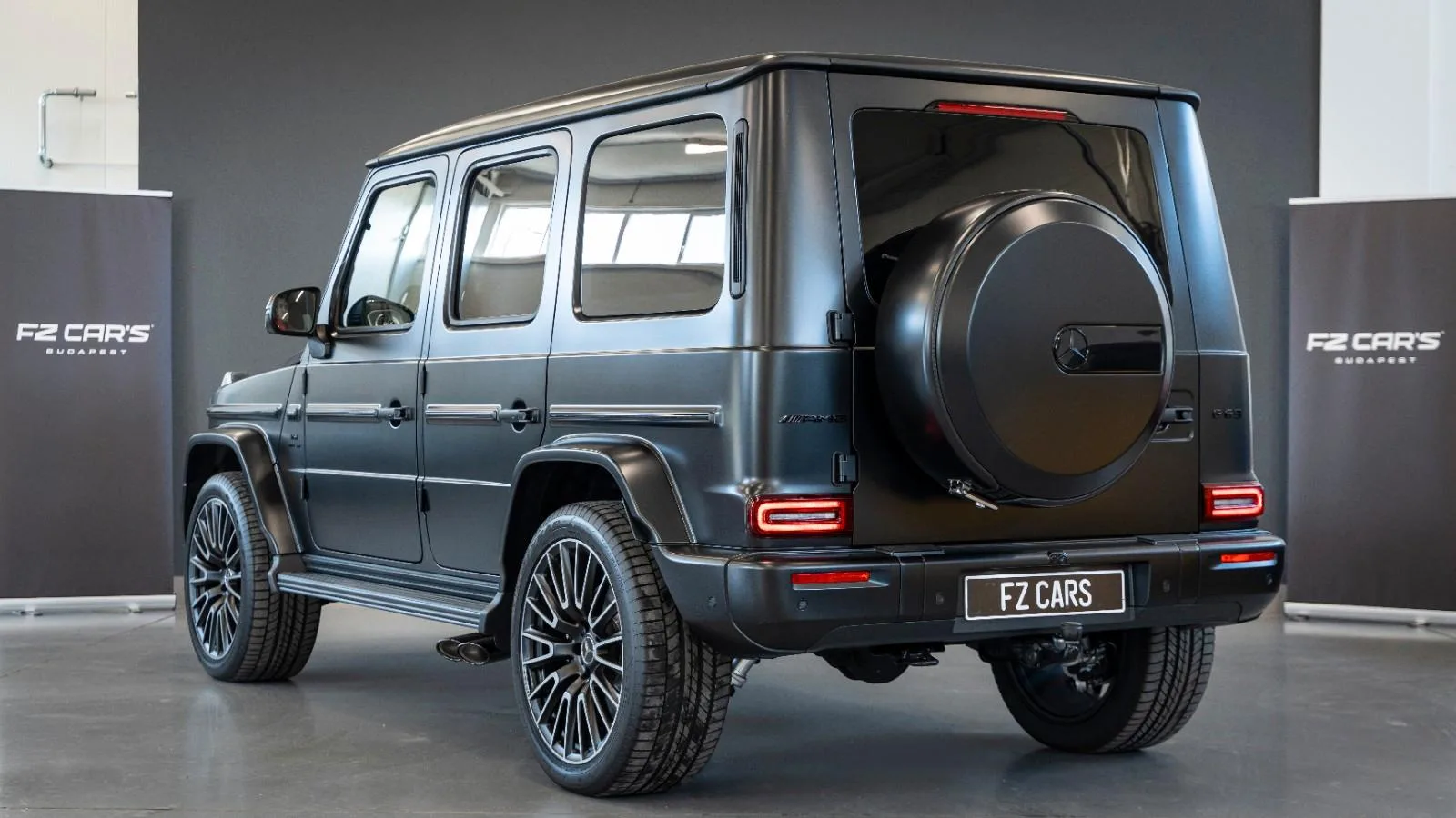 2025 Mercedes-AMG G 63, 3/14