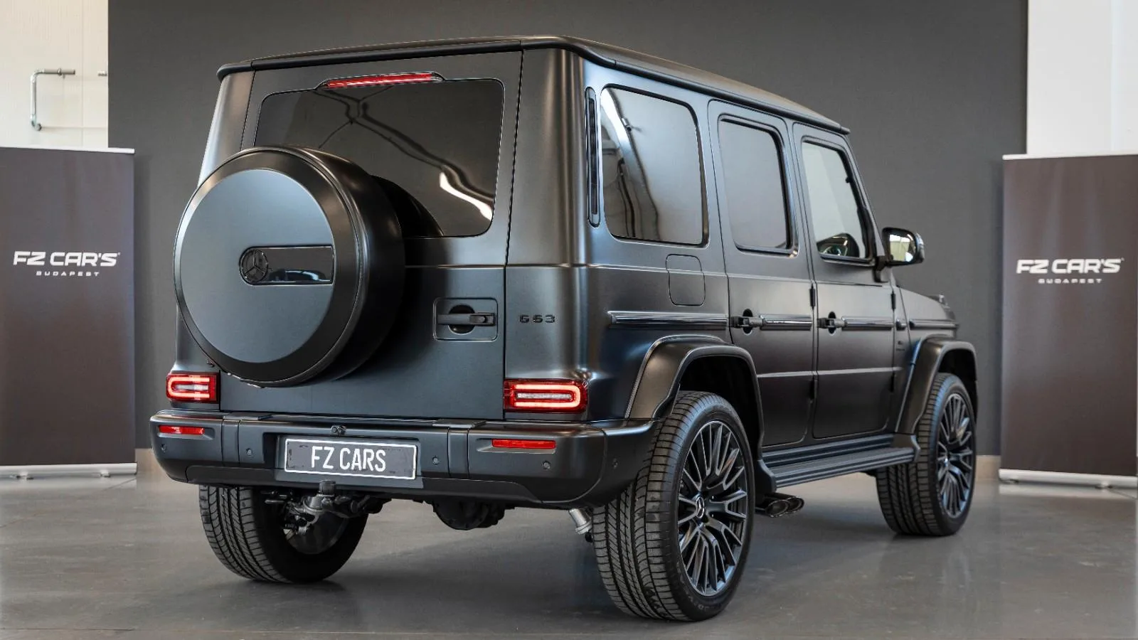 2025 Mercedes-AMG G 63, 4/14