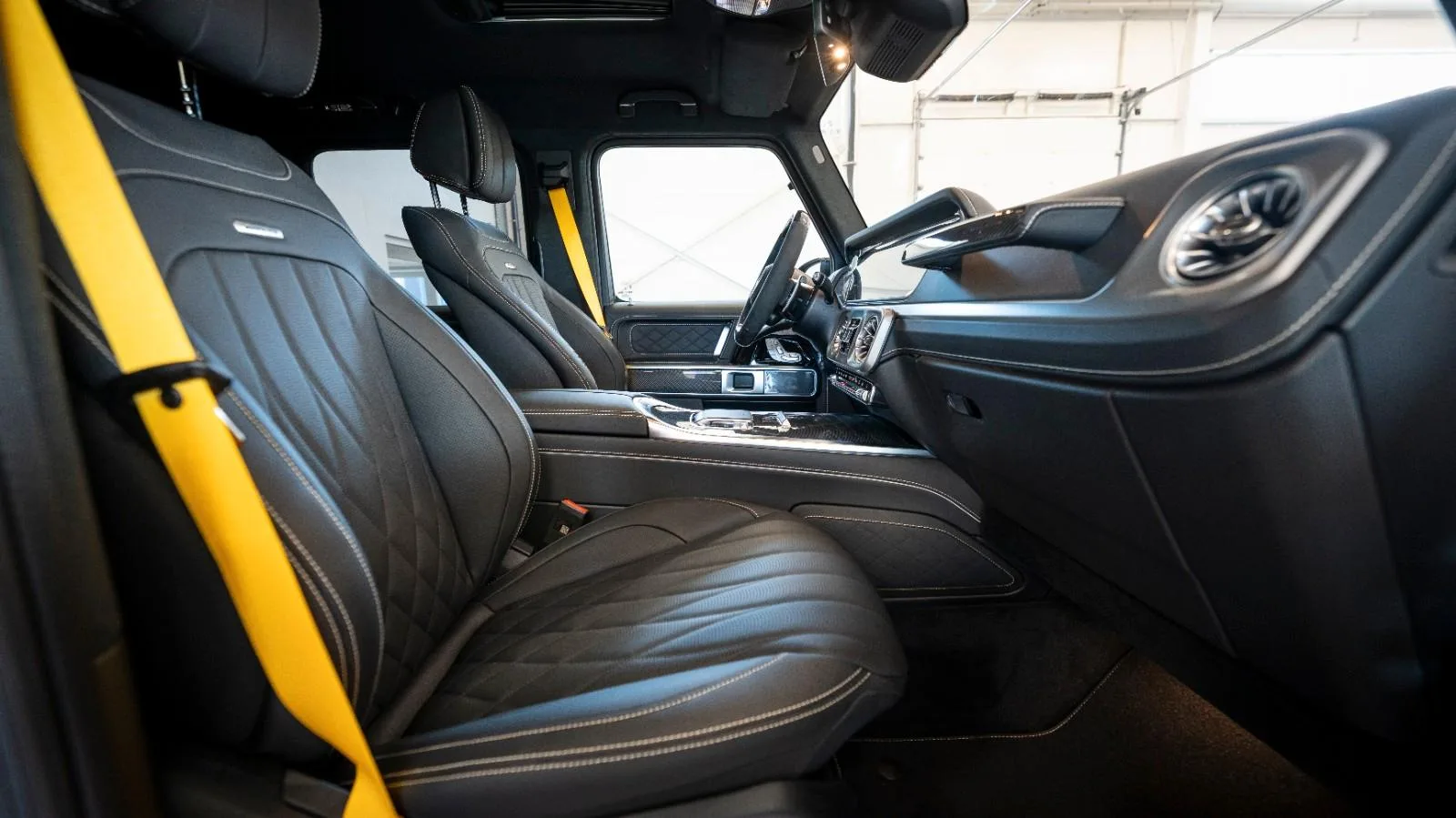 2025 Mercedes-AMG G 63, 13/14