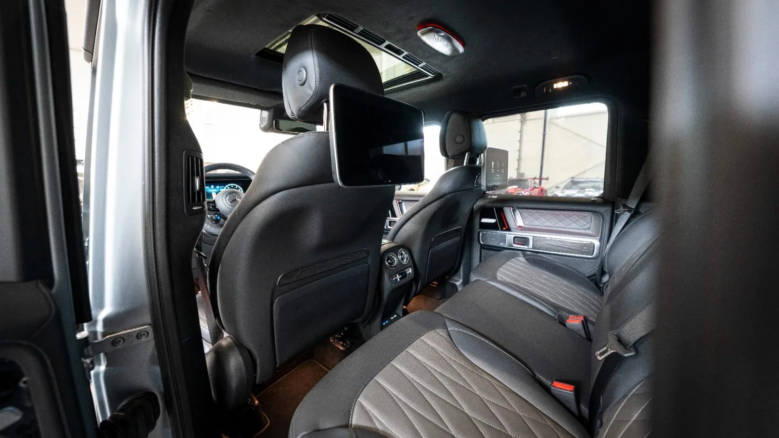 2025 Mercedes-AMG G 63 Superior Line, 14/14