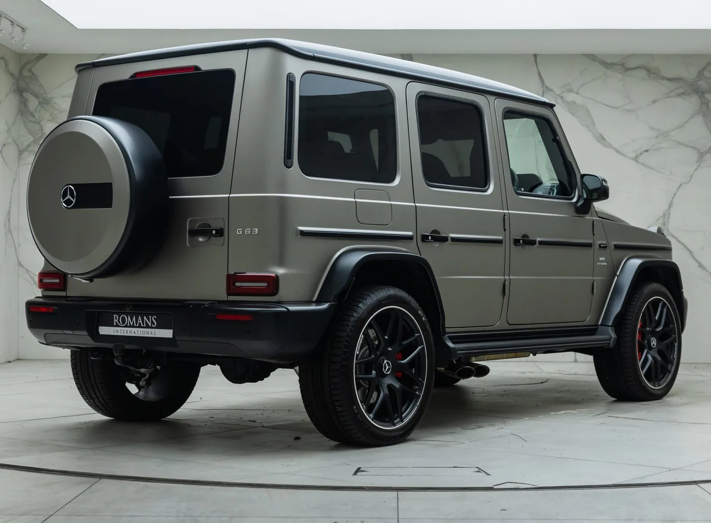 2025 Mercedes-AMG G 63 proposée par un concessionnaire spécialisé à Banstead, Royaume-Uni, photo 6 sur 15