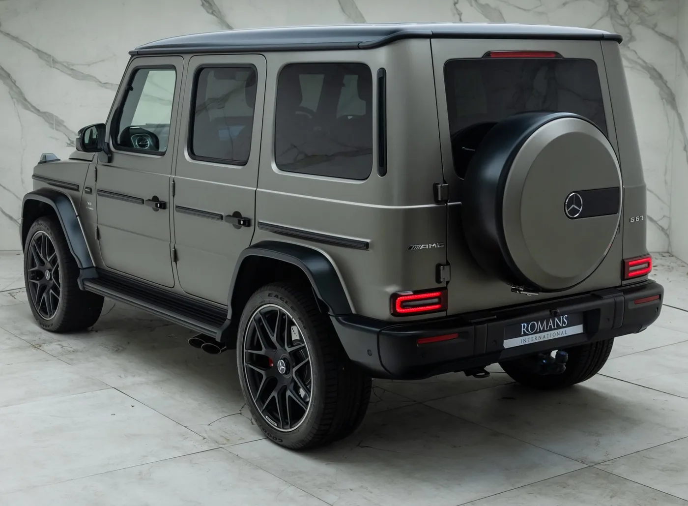 2025 Mercedes-AMG G 63 proposée par un concessionnaire spécialisé à Banstead, Royaume-Uni, photo 12 sur 15