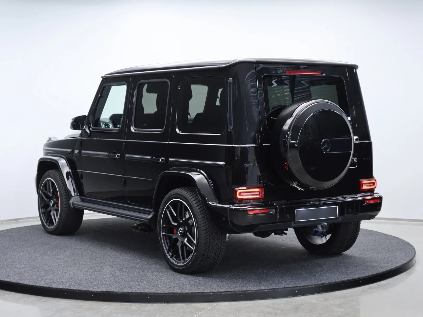 2025 Mercedes-AMG G 63 Night package, 4/23