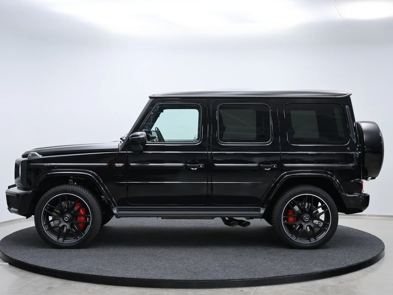 2025 Mercedes-AMG G 63 Night package, 5/23