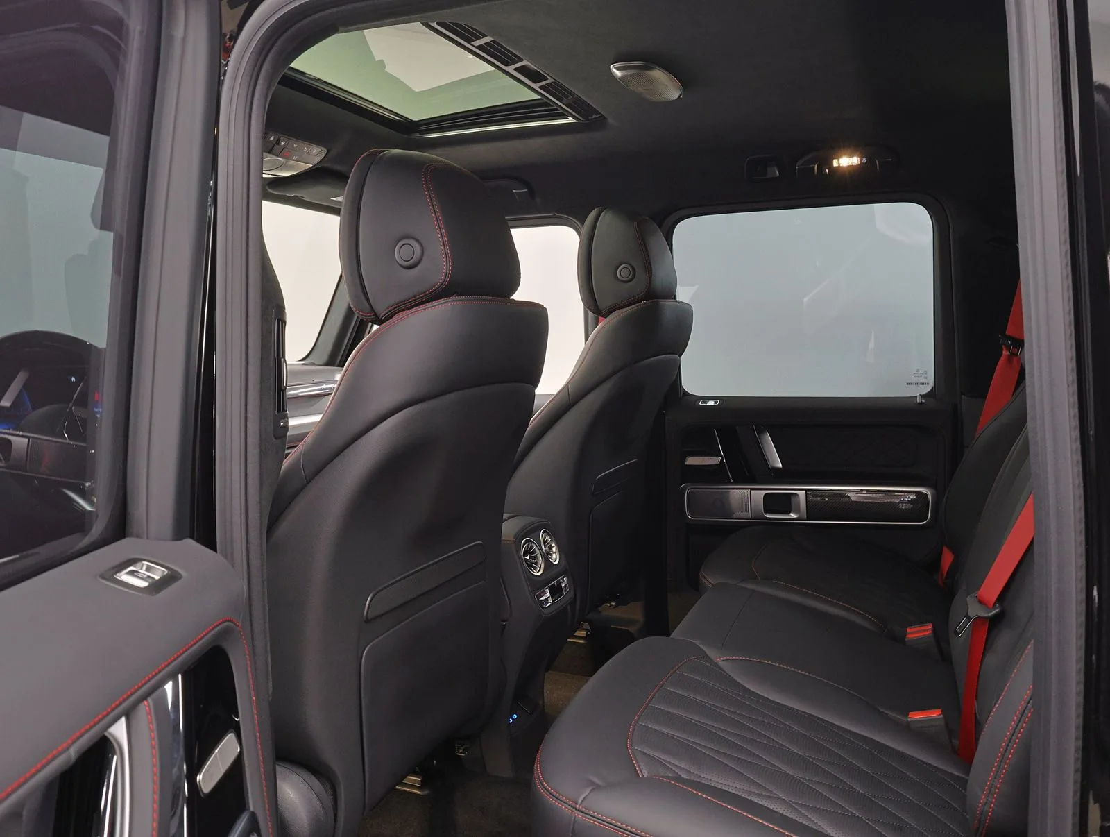 2025 Mercedes-AMG G 63 Night package, 13/23