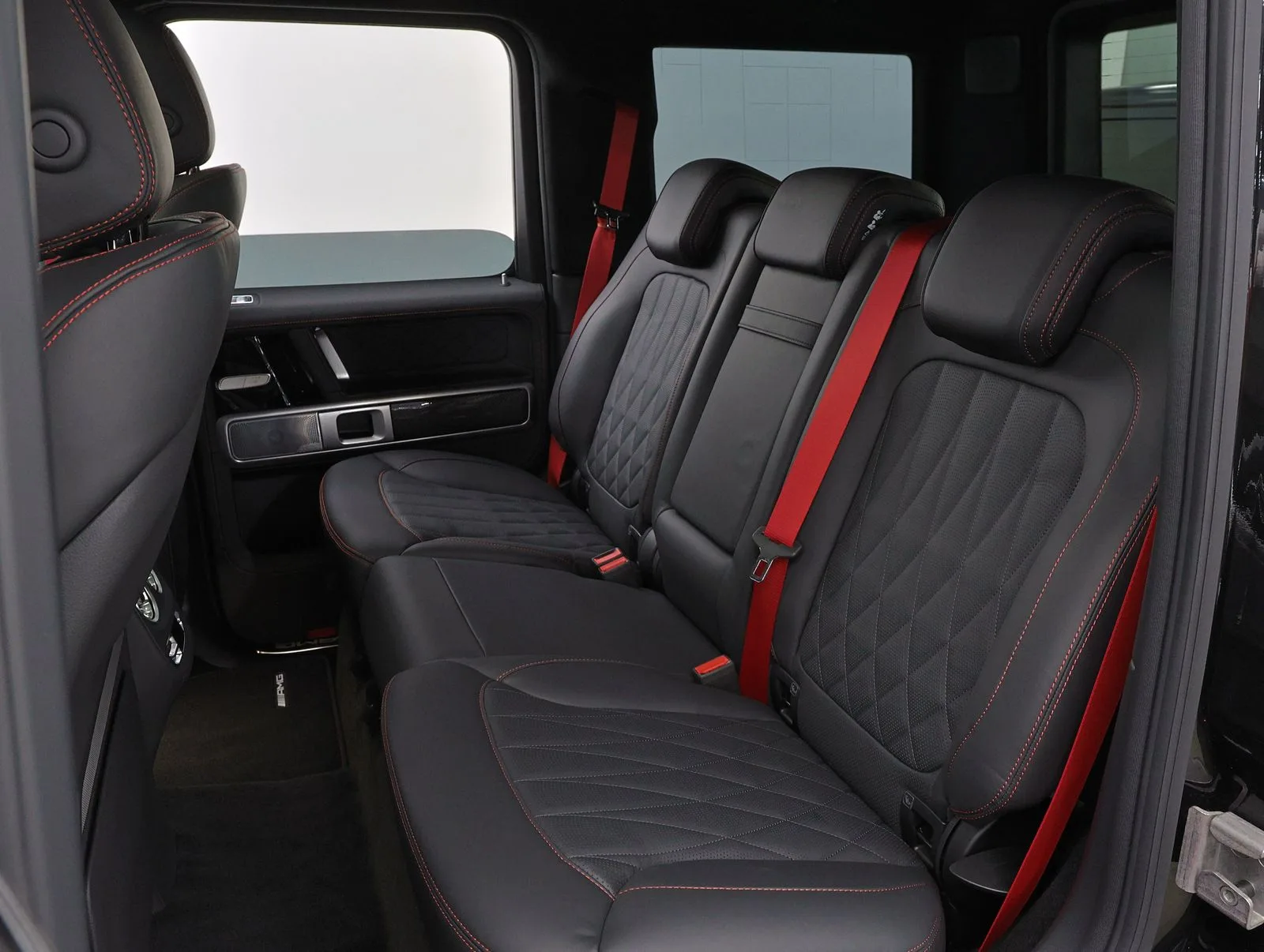 2025 Mercedes-AMG G 63 Night package, 14/23