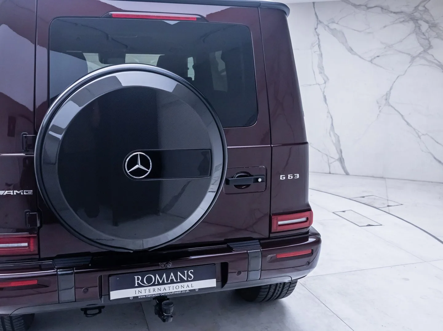 2025 Mercedes-AMG G 63 Carbon Edition, 8/30