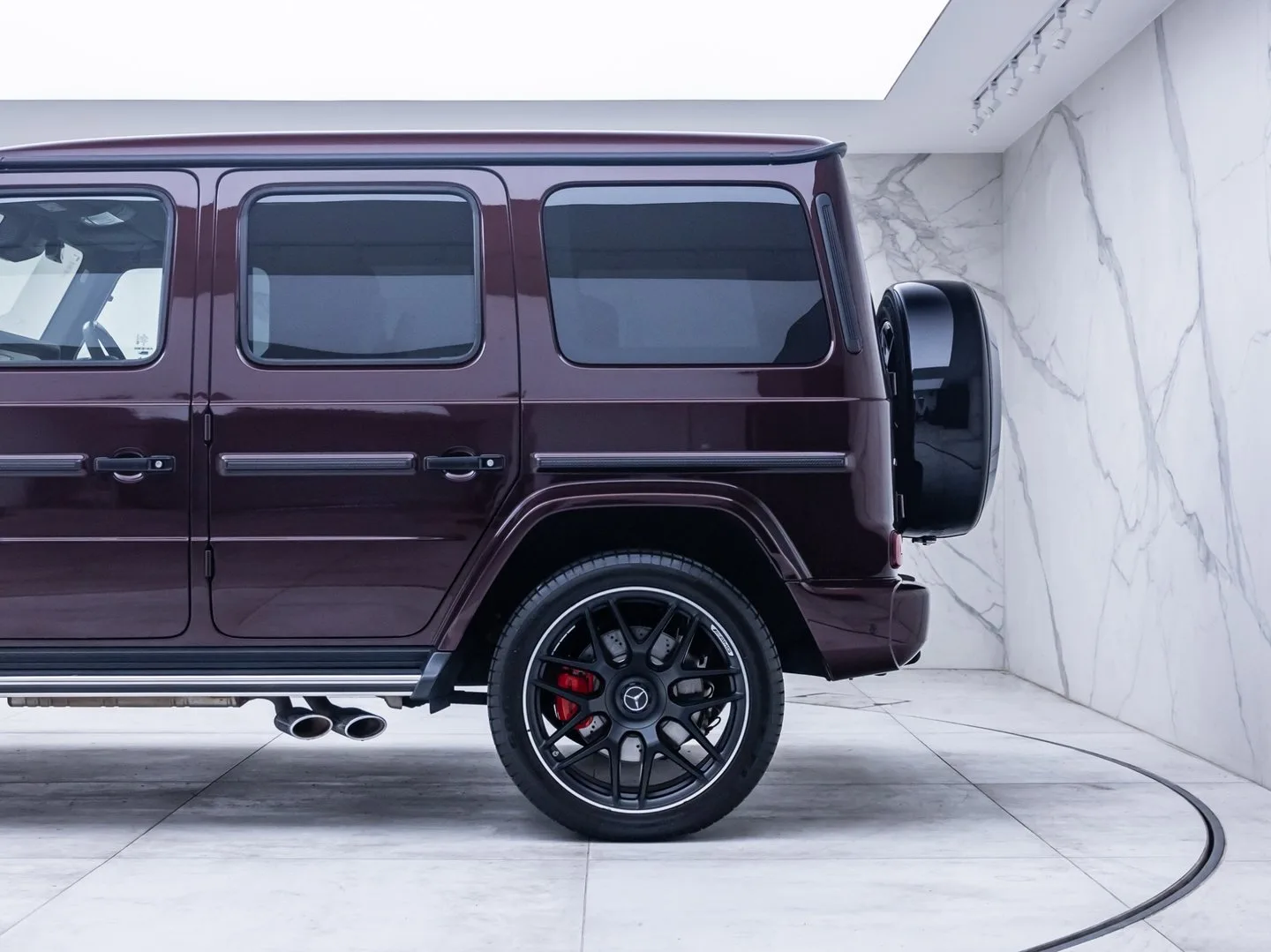 2025 Mercedes-AMG G 63 Carbon Edition, 15/30