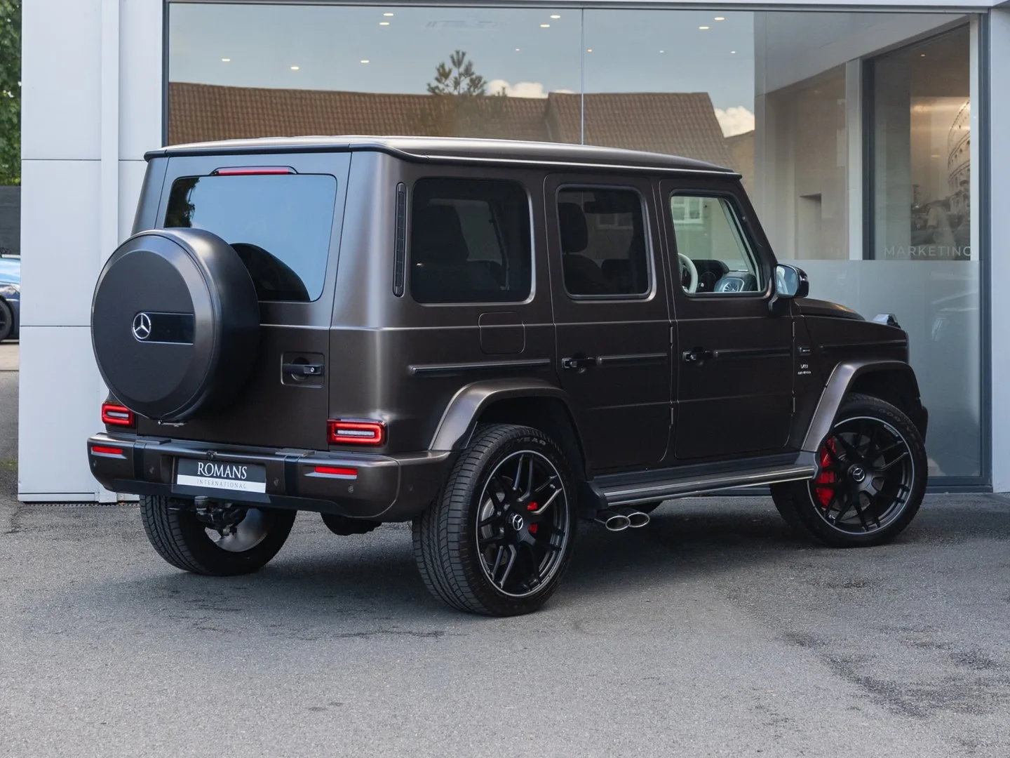 2025 Mercedes-AMG G 63 MANUFAKTUR Edition, 2/30