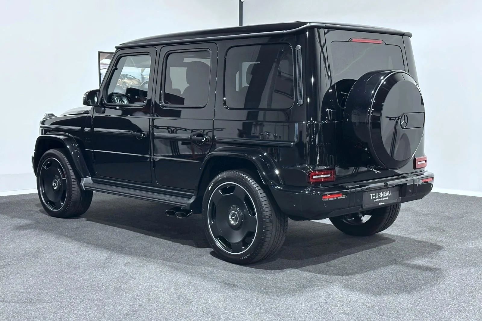 2025 Mercedes-AMG G 63, 6/17